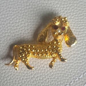 Vintage rhinestone faux pearl dog brooch